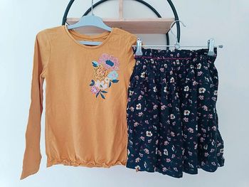 9 ans ensemble jupe Zara et Teeshirt Palomino