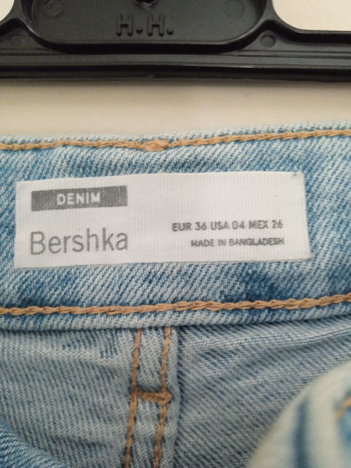 Short en jean bleu clair taille 36 - photo numéro 3