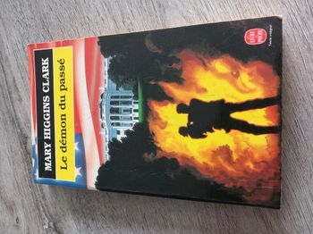 Livre Mary Higgins Clark - Le démon du passé