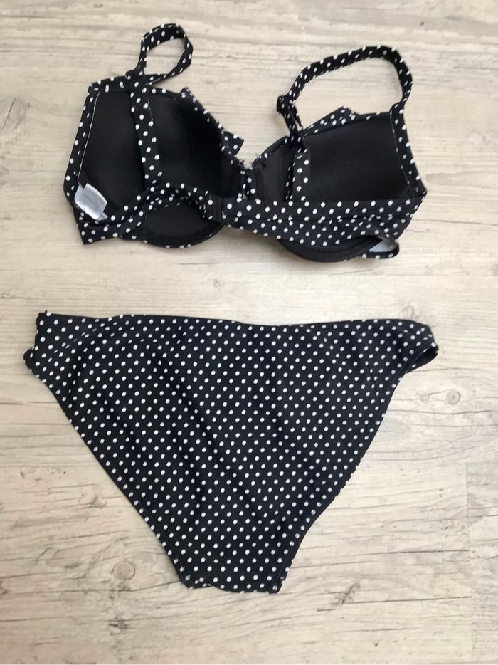 Maillot de bain Taille 42 bikini 2 pièces à armatures Zeeman noir blanc imprimé à pois - photo numéro 2