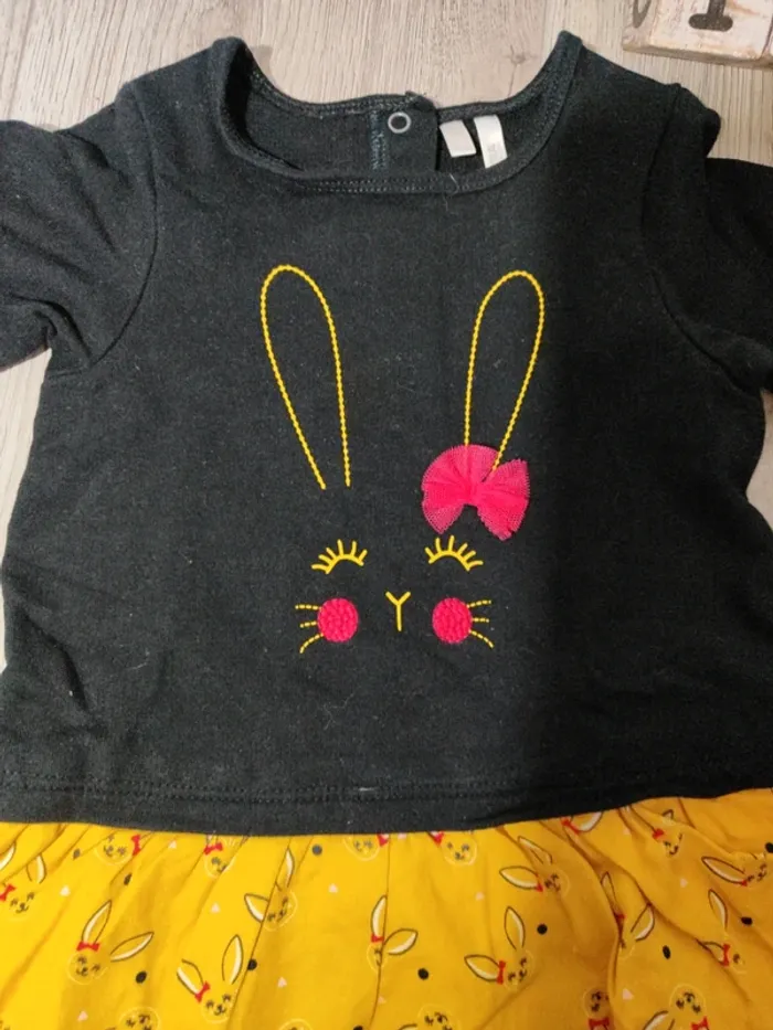 Robe à manches longues lapin. 12 mois - photo numéro 4