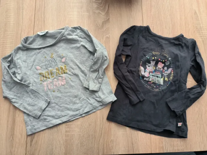 Lot de deux t-shirts à manches longues