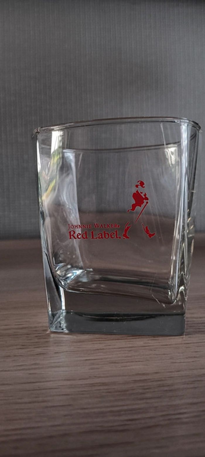 Verre à whisky Johnnie Walker Red Label collector - photo numéro 3