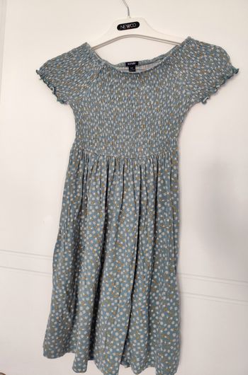 Robe smockée fleurie