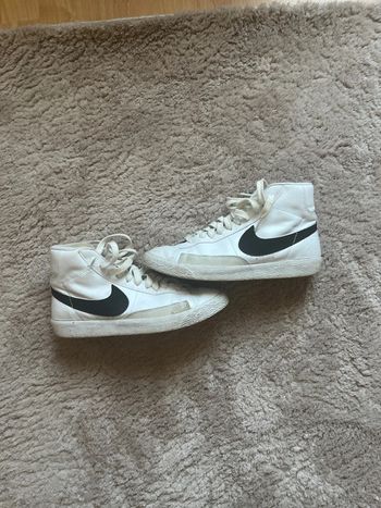 Baskets Nike montantes CZ7531-100 / 37 / Blanches / Bon état