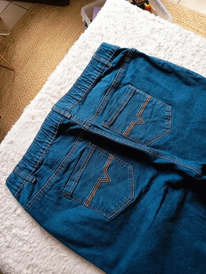 Jegging / Pantacourt en Jean élastique Damart en 46 - photo numéro 8