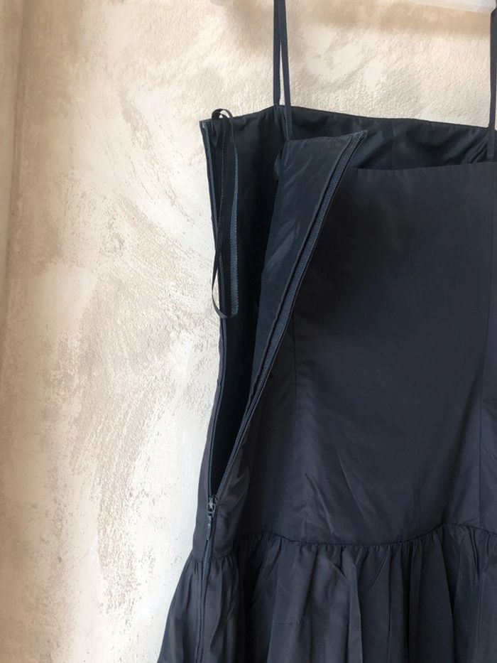 Jolie Robe noire Vera Mont 34 - photo numéro 5