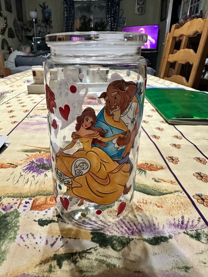 Gobelet la belle et la bête 2e modèle 500ml