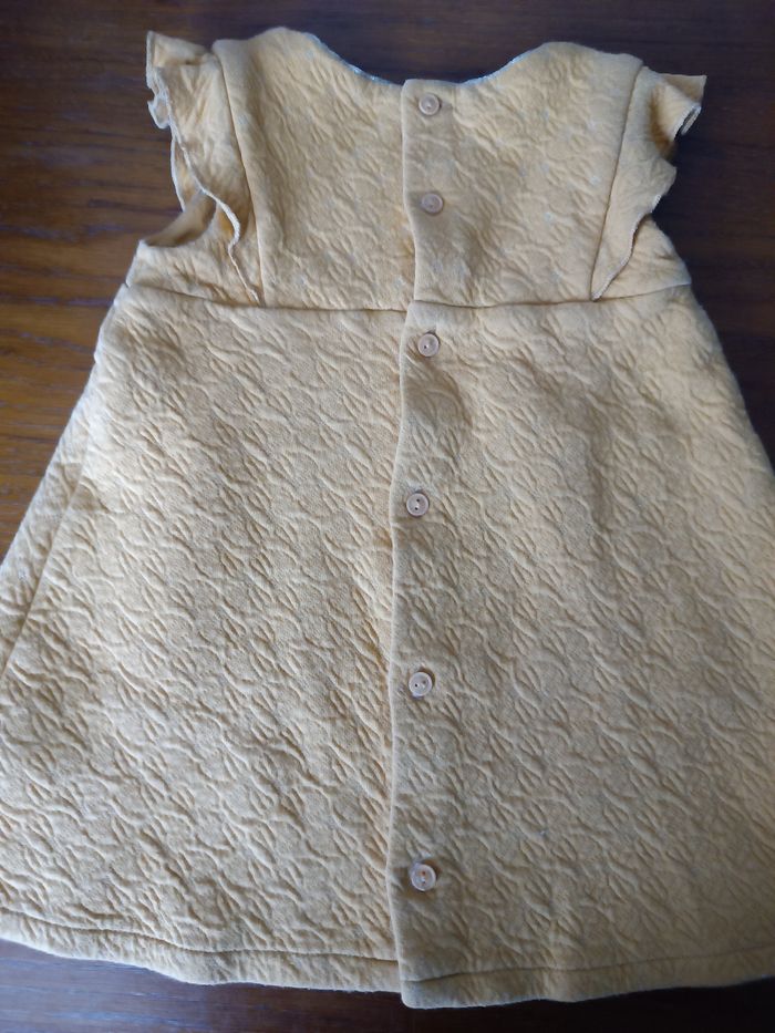 Robe Obaibi jaune moutarde - photo numéro 2