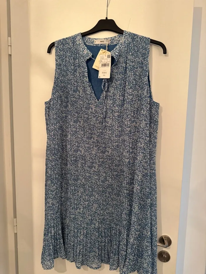 Robe pour cérémonie - photo numéro 3