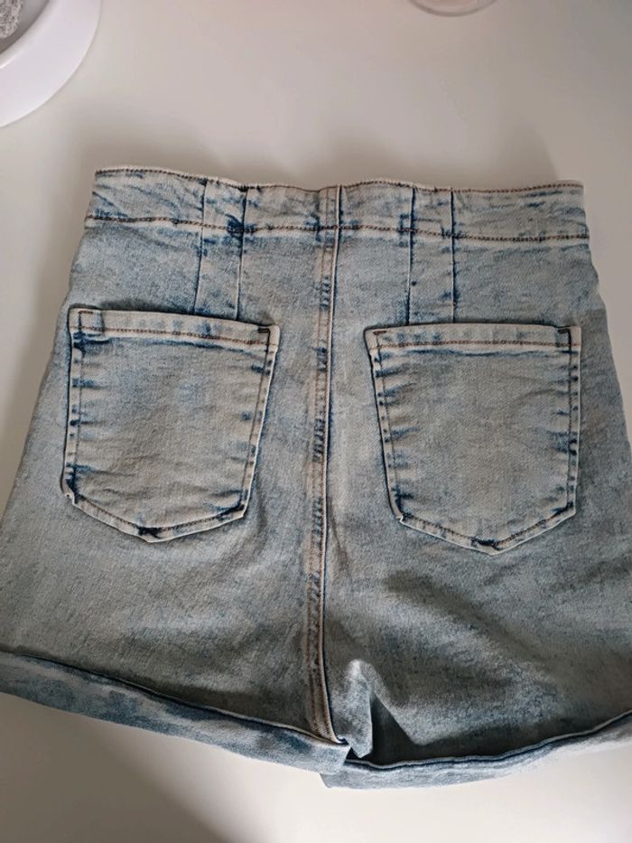 Short - photo numéro 2