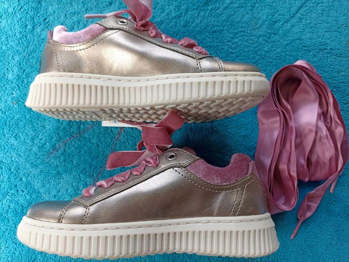 Sneakers girly Geox T.31 neuves - photo numéro 4