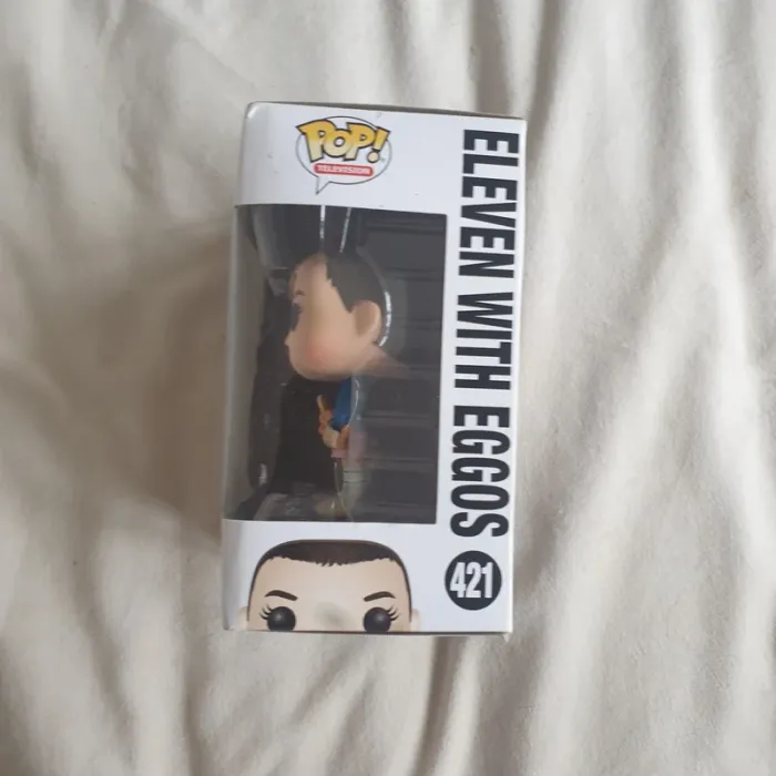 Figurine Pop 421 Eleven Stranger Things - Collection, en parfait état - photo numéro 2