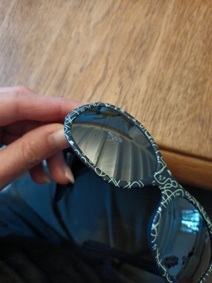 Lunettes de soleil enfant - photo numéro 5