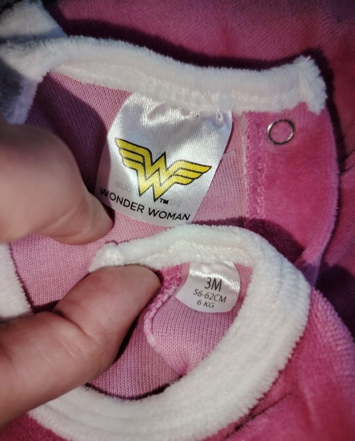 Pyjama wonder woman taille 3 mois - photo numéro 3