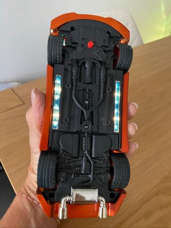 NISSAN 350 Z 1/24 - photo numéro 5