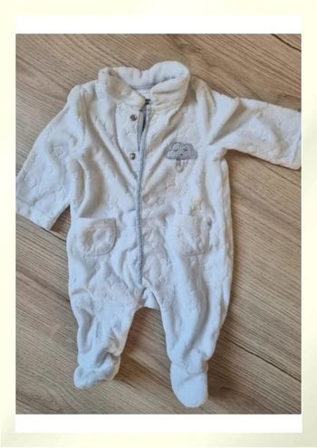 Pyjamas tape à l'œil