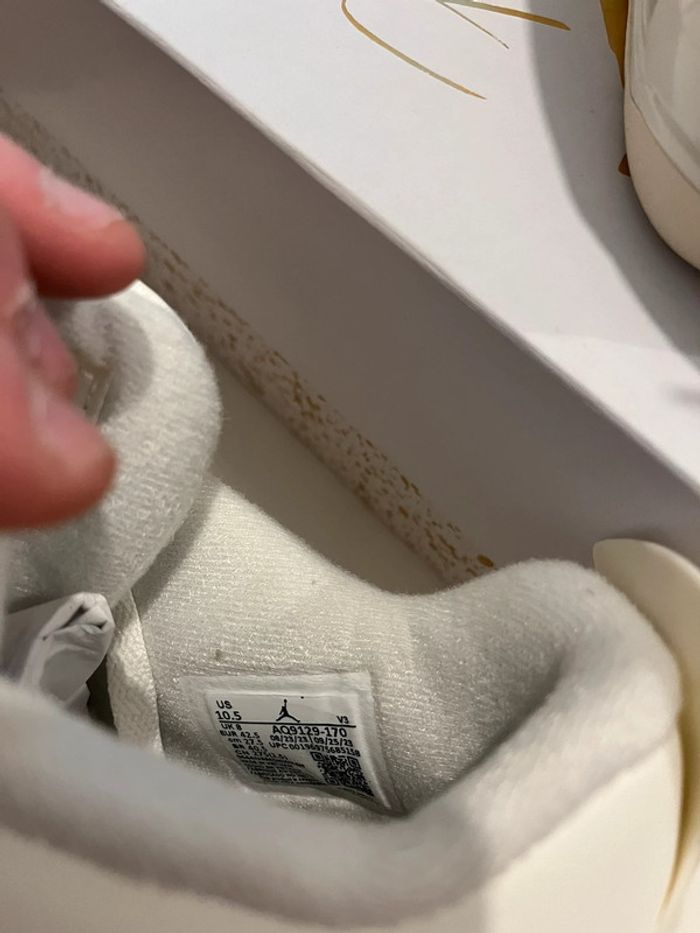 Jordan 4 gold - photo numéro 7