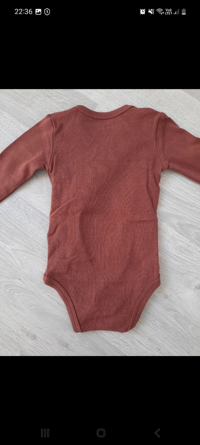 Lot 3 bodies manches longues 3 mois - photo numéro 6