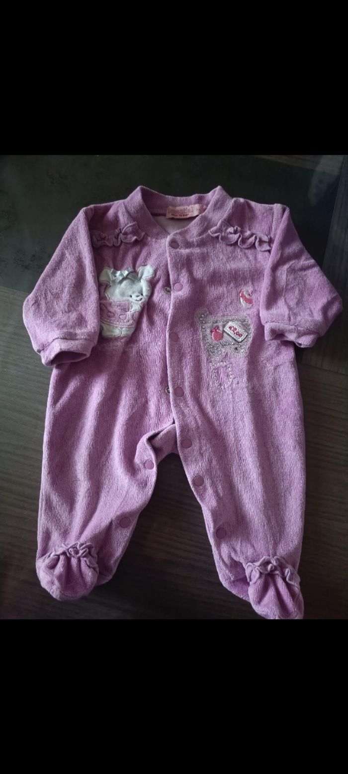 Lot vêtements fille 1 mois - photo numéro 8