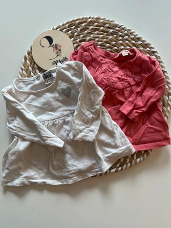 2 tee shirts manches longues - taille 3 mois