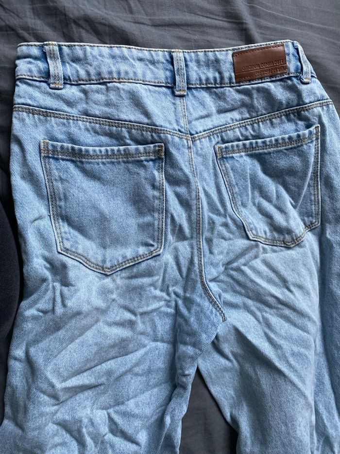 Jean fille bas évasé - photo numéro 3