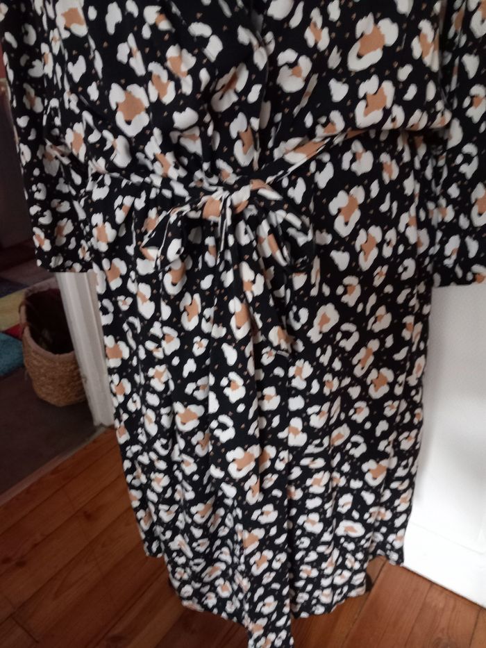 Peignoir À  Fleurs Kiabi Taille XL - photo numéro 4