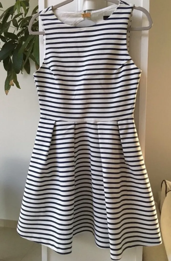 Robe Zara T.M - photo numéro 3