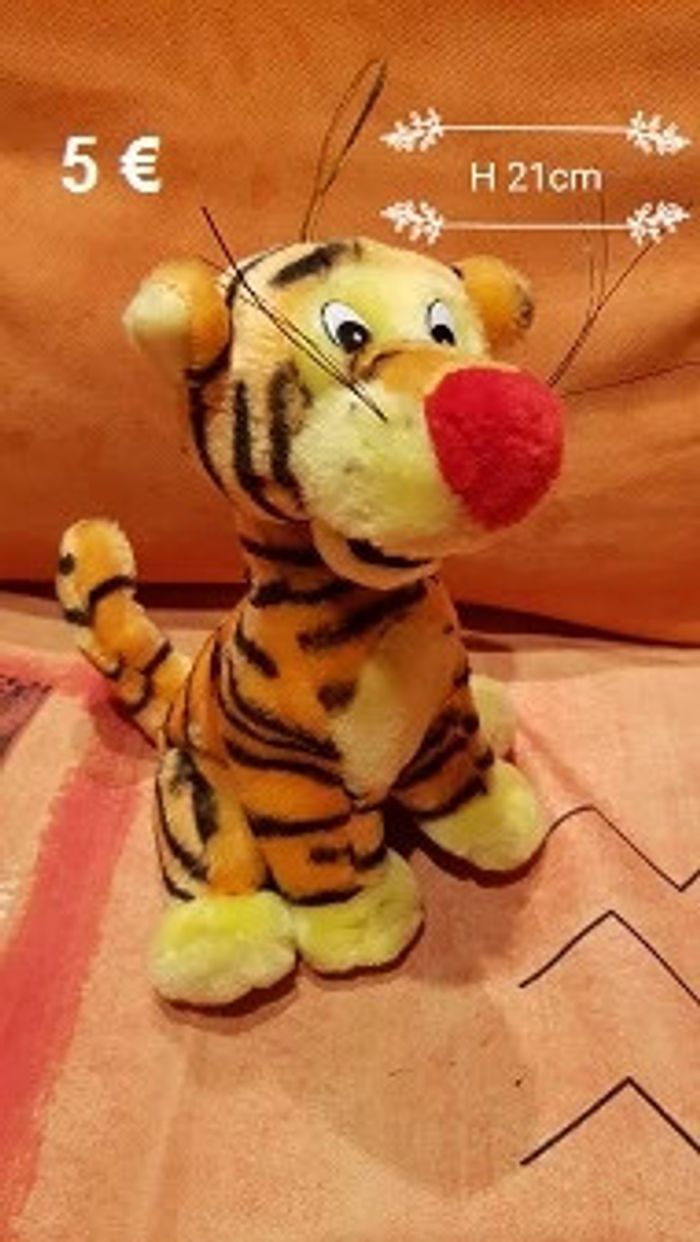 Peluche Tigrou H 21cm neuve