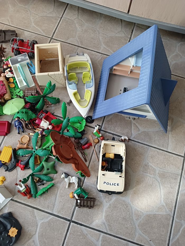 Gros lot de PLAYMOBIL - photo numéro 8