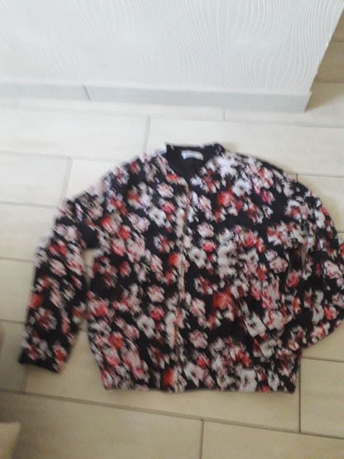 Veste fleurie