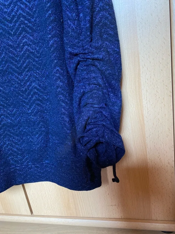 Pull bleu foncé, pailleté - photo numéro 2