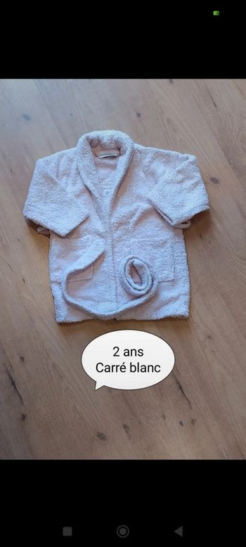 Peignoir 2 ans fille carré blanc