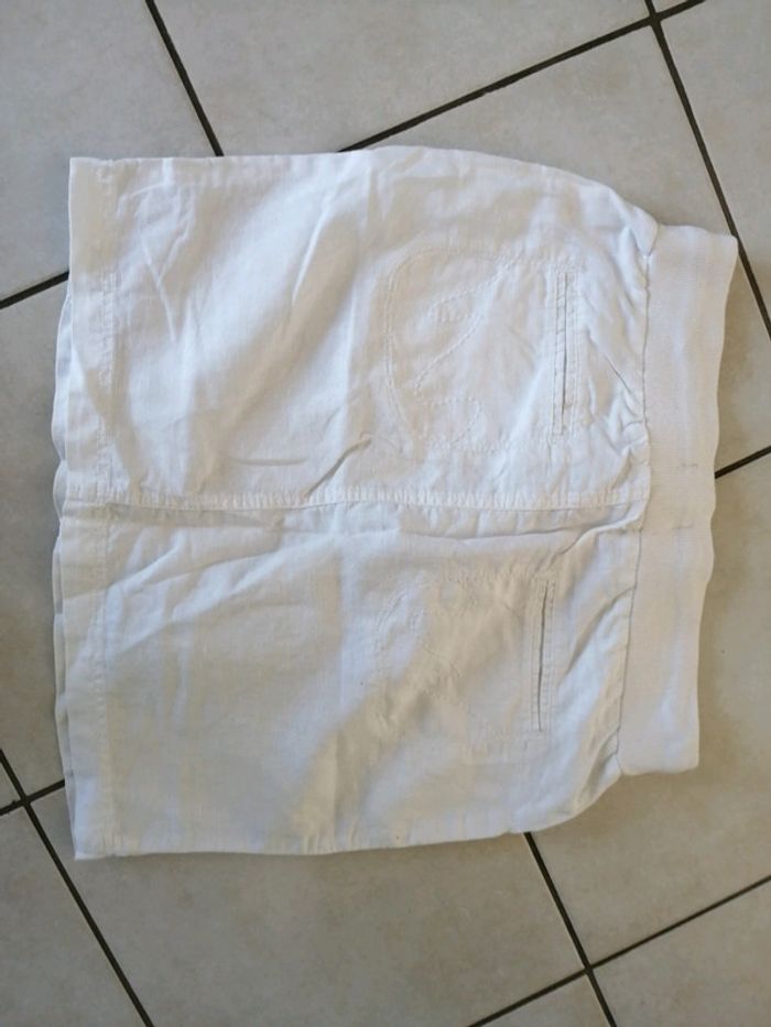 Jupe courte - photo numéro 4