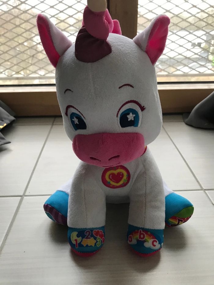 Licorne peluche chanson