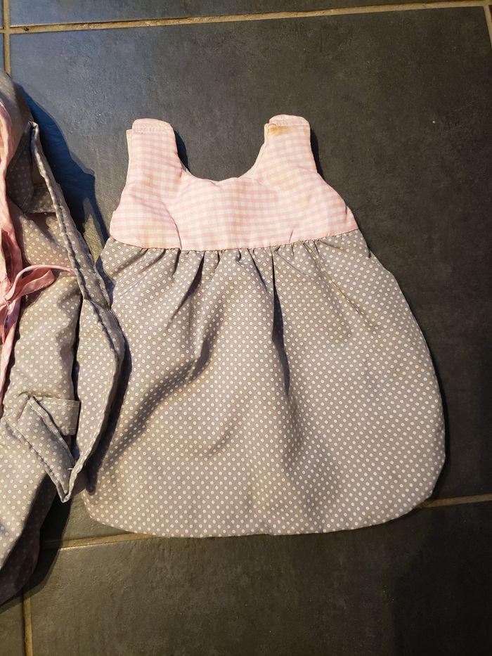 Lit poupée et sa gigoteuse - photo numéro 3