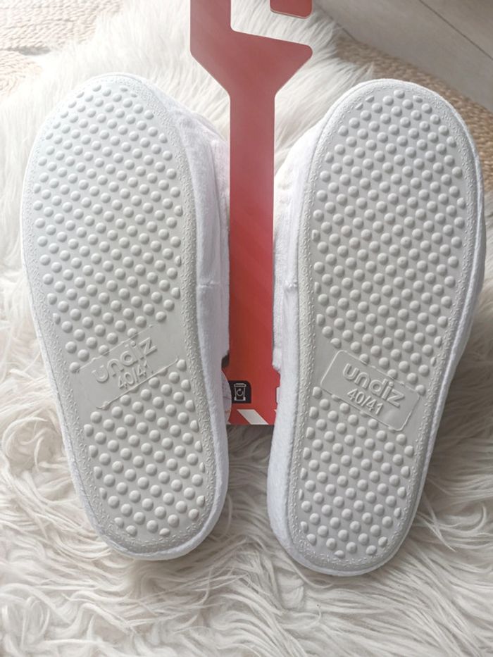 Pantoufles chaussons Unisexe Harry Potter Edwige Taille 40/41 Undiz Neuf avec étiquette - photo numéro 4