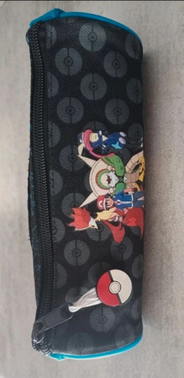 Trousse Pokémon - photo numéro 2