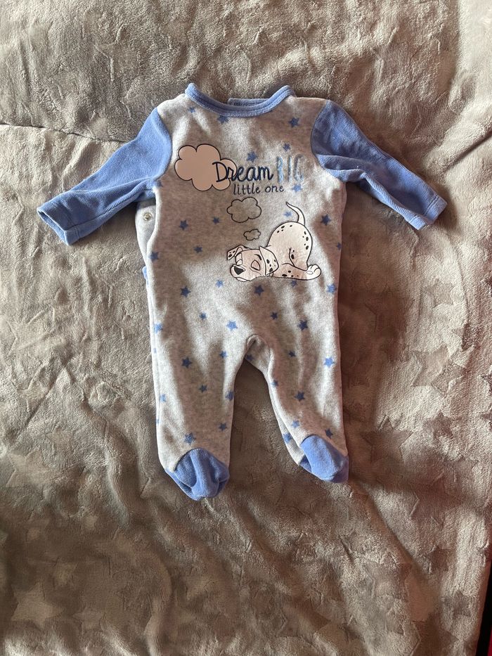 Lot pyjamas velours - 1 mois - photo numéro 2
