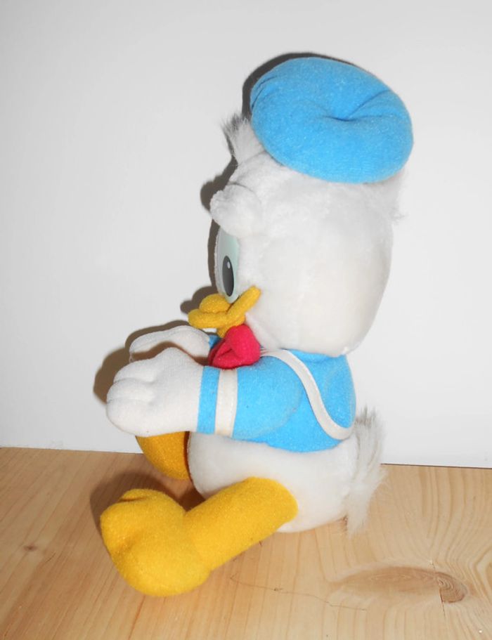 Peluche vintage Donald Duck - photo numéro 2