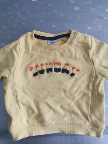 Sweat bébé jaune