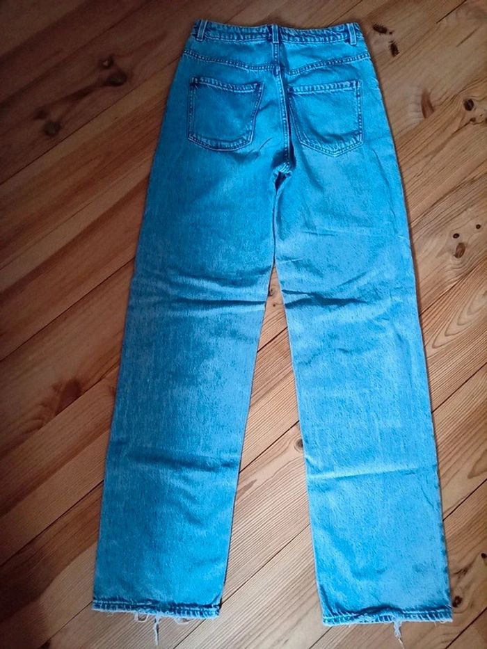 Joli Jeans style troué - Taille S 36 - photo numéro 5
