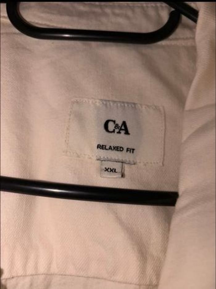 Sur chemise - photo numéro 2