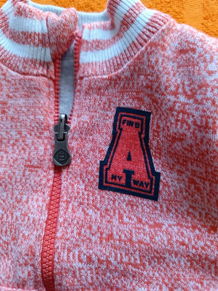 Joli gilet réversible 6 mois 68 cm - photo numéro 3