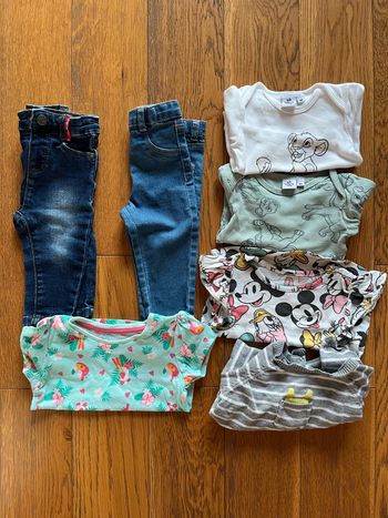 Lot vêtements bébé taille 9 mois