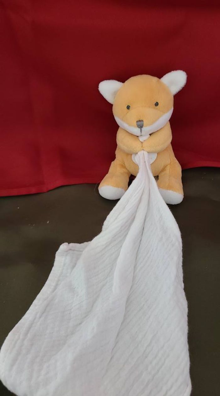 doudou et compagnie UNICEF renard mouchoir lange blanc - photo numéro 3