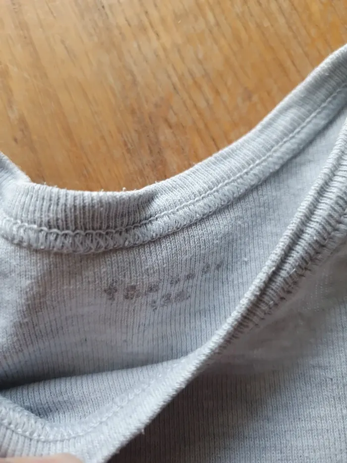 Body gris - photo numéro 3