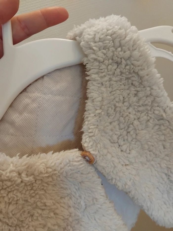 Tape à l'œil gilets fausse fourrure fille 9mois - photo numéro 4