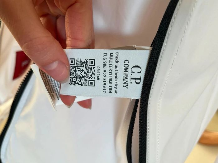 Veste coupe vent/imperméable blanc C.P Company - photo numéro 8