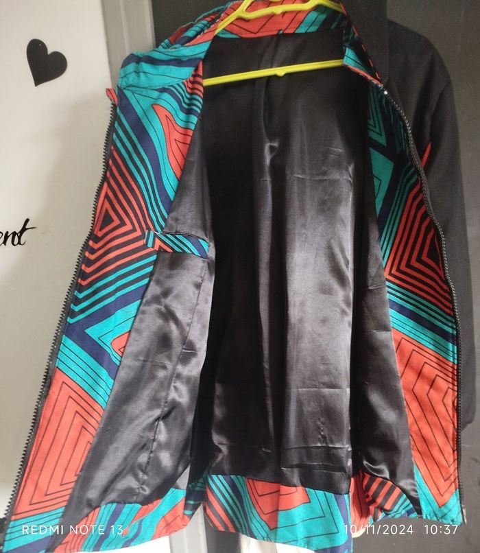 Bomber fait main - photo numéro 3